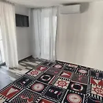 Room Rental 5 Piazza Garibaldi