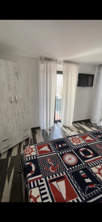 5 Piazza Garibaldi Guest house